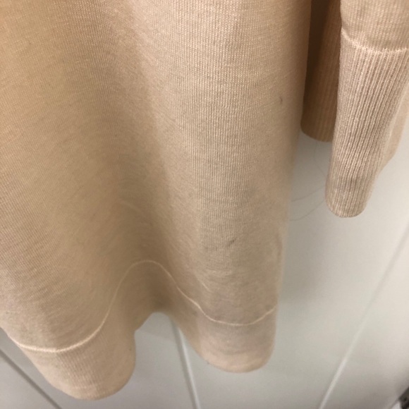 Light yellow banana republic cardigan - Picture 4 of 8